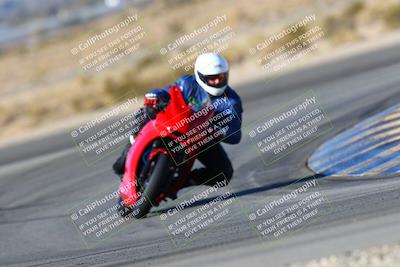 media/Jan-09-2022-SoCal Trackdays (Sun) [[2b1fec8404]]/Turn 11 (935am)/